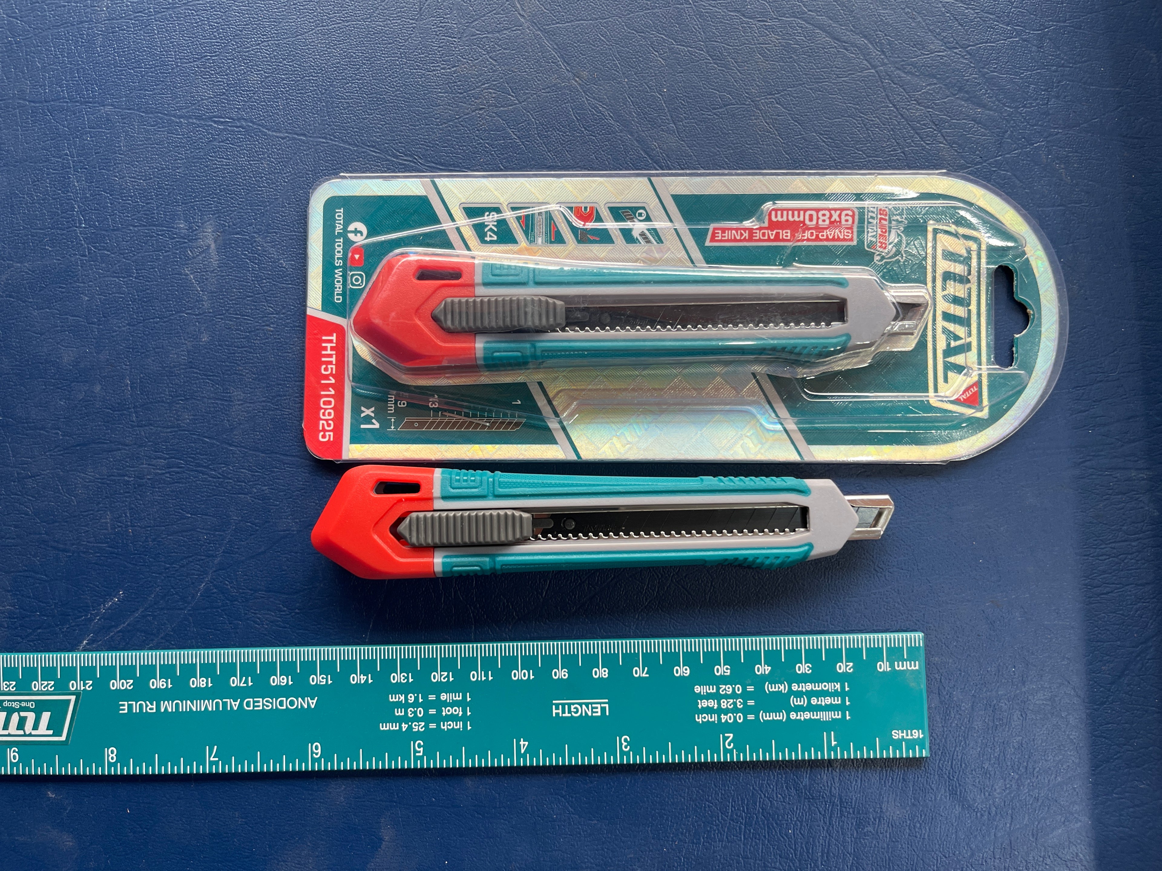 Total Snap-off blade knife THT5110925