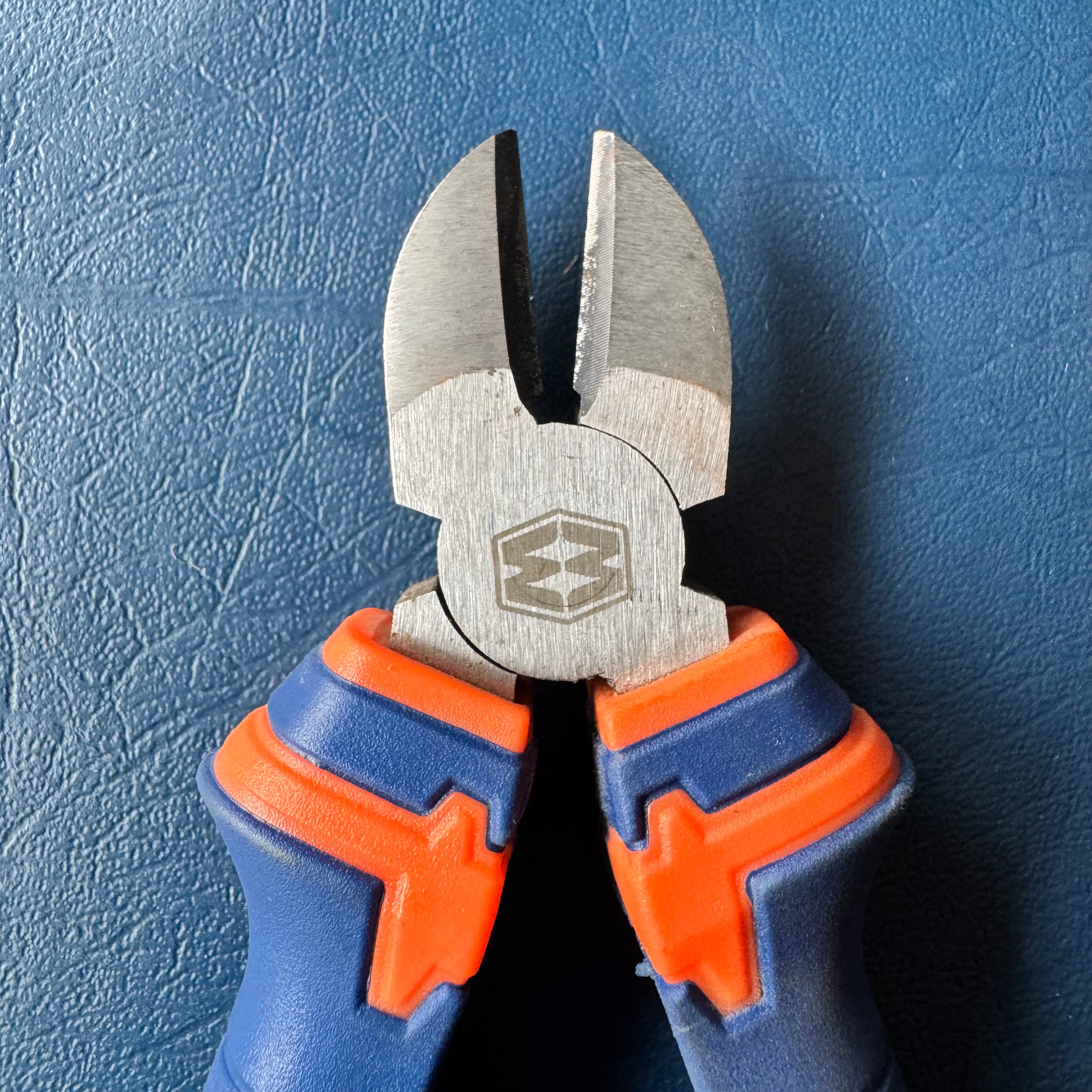 WADFOW Diagonal cutting pliers 160mm WPL3906