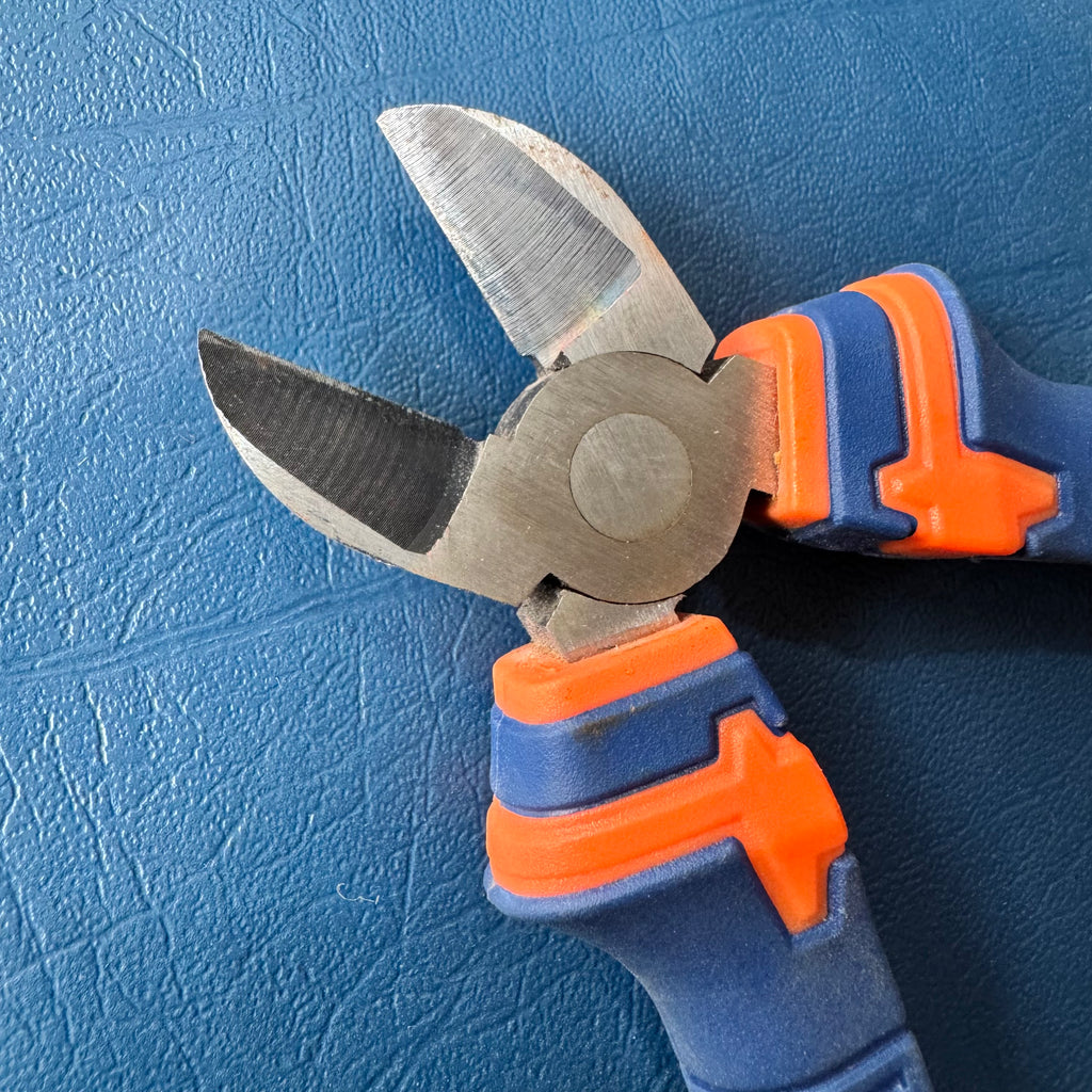 WADFOW Diagonal cutting pliers 160mm WPL3906