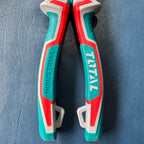 Total Combination pliers 8" THT210806