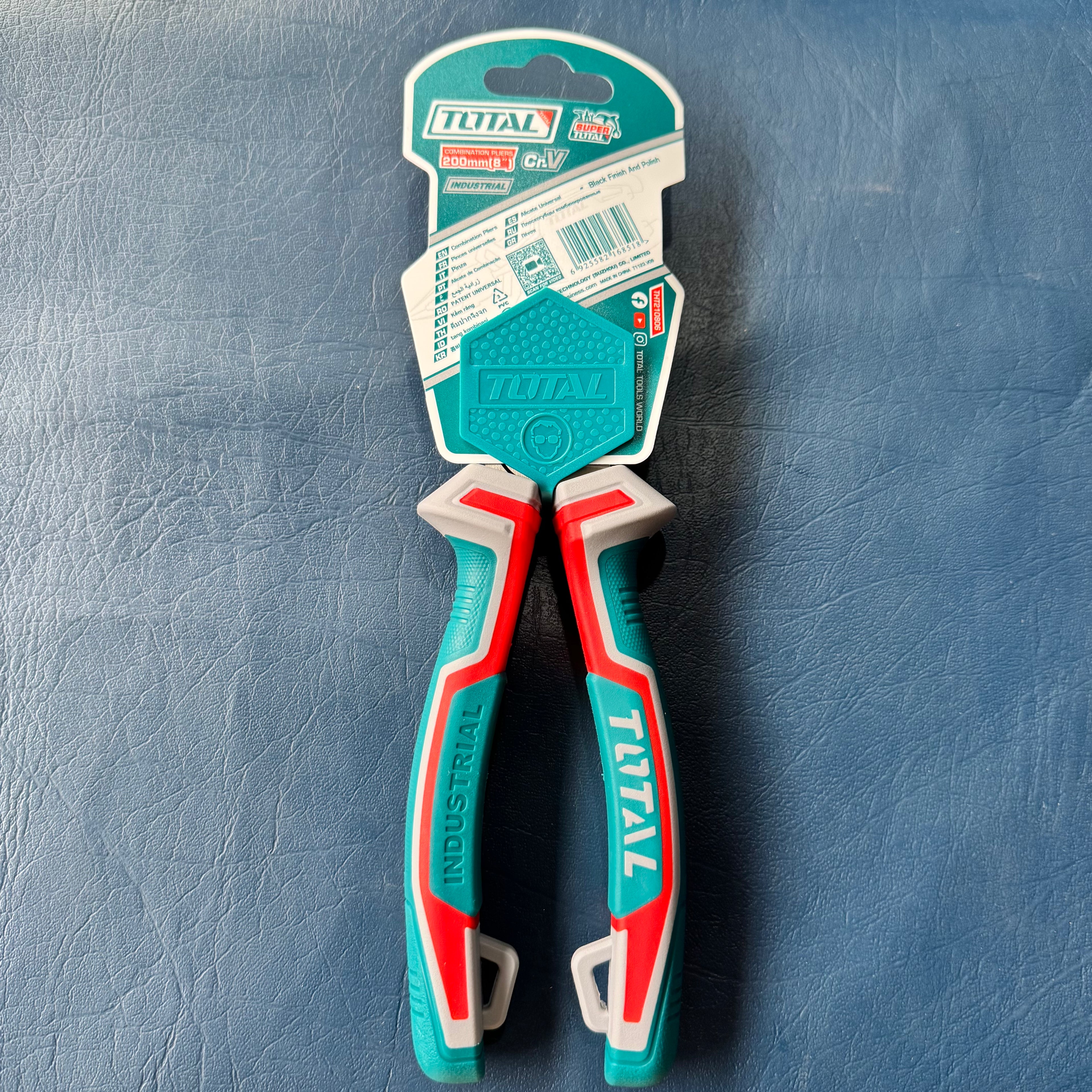 Total Combination pliers 8" THT210806
