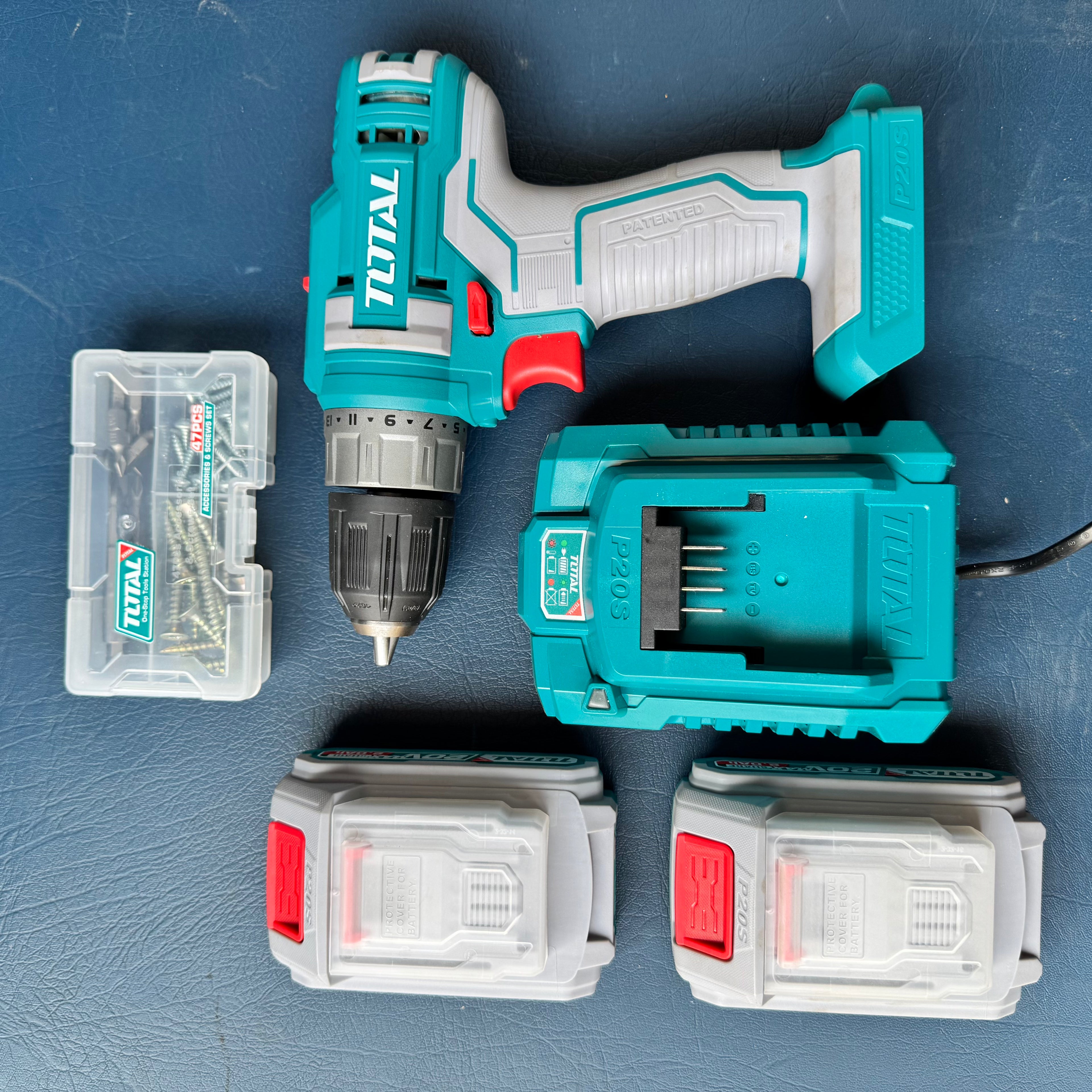Total Lithium-ion cordless drill 20V TDLI20028