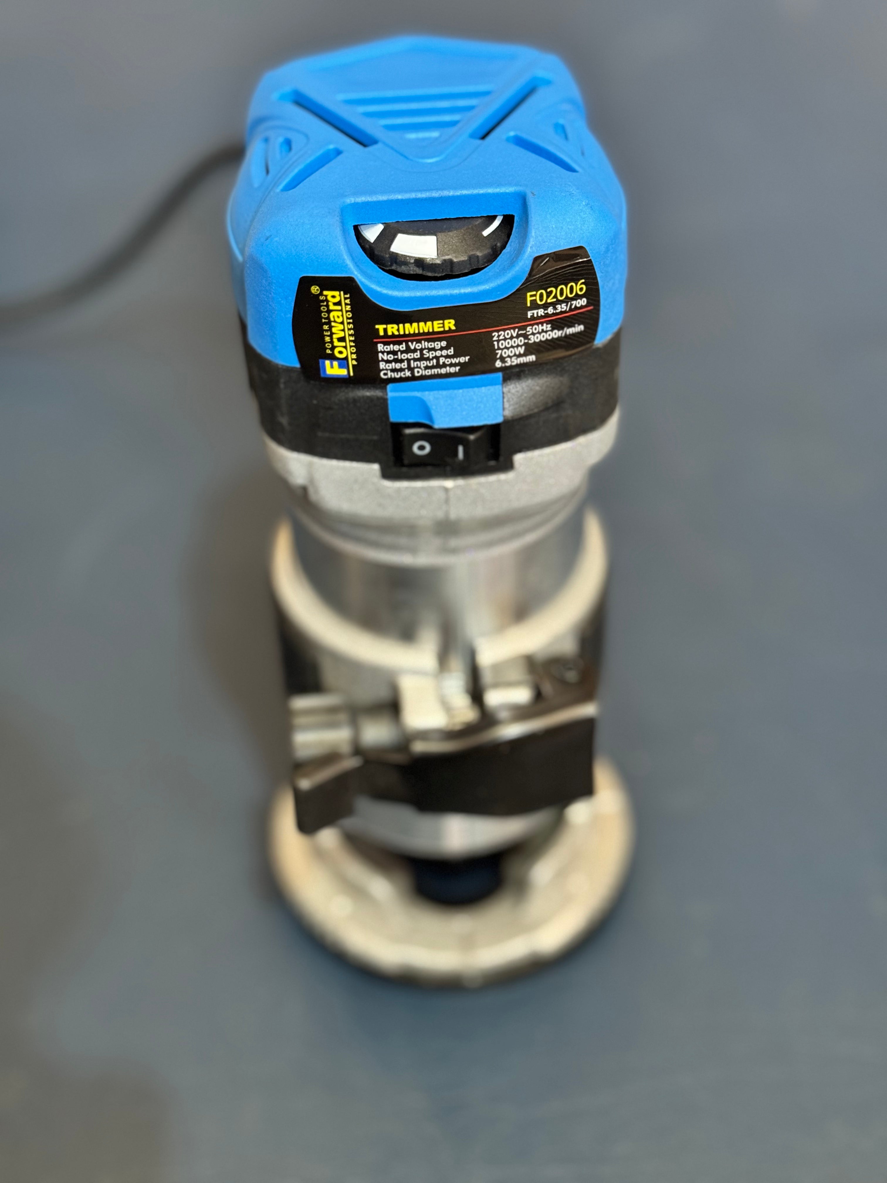 Forward Trimmer 6.35mm 700W Precision Wood Trimming and Routing Tool