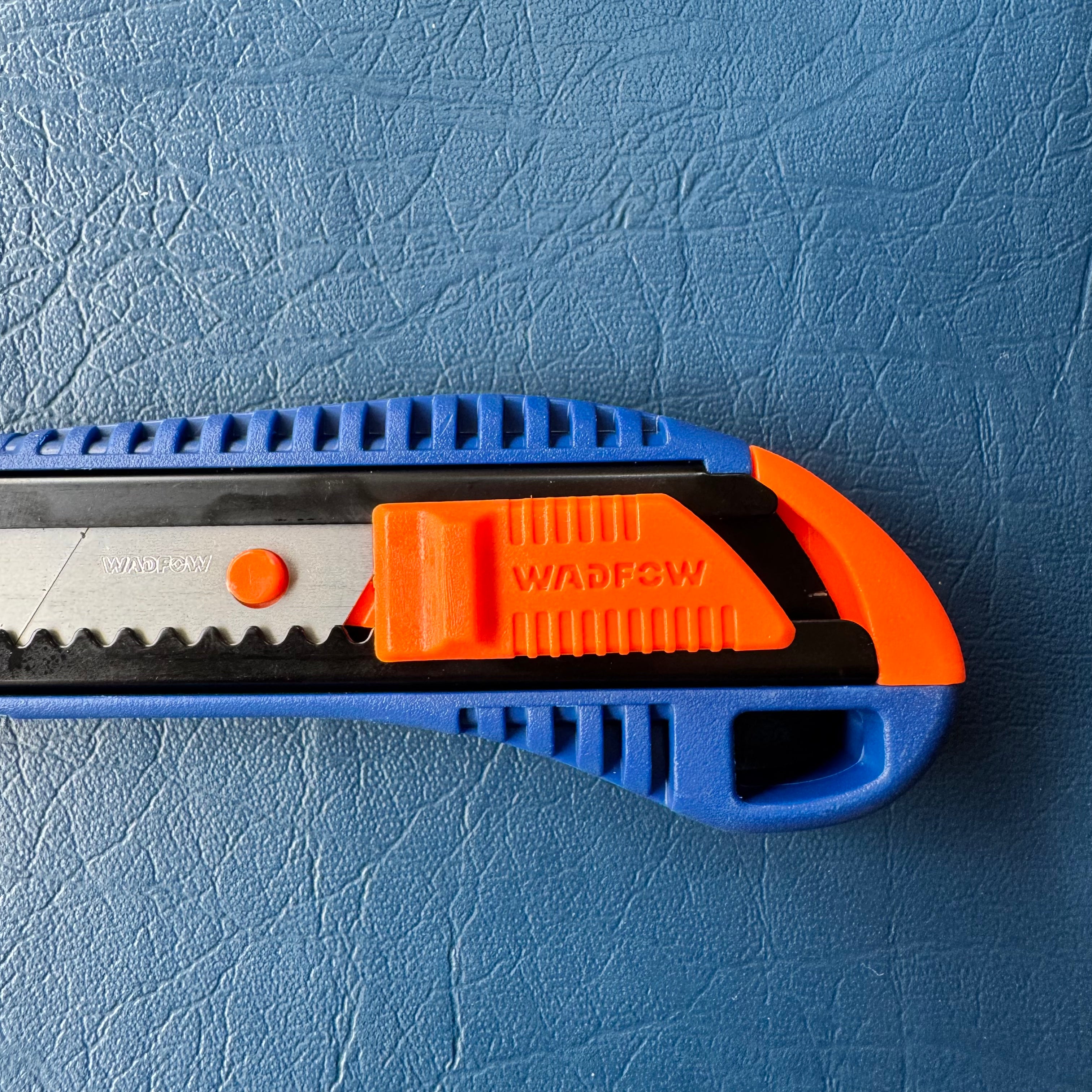 Wadfow Snap-off blade knife WSK3913