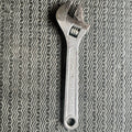 200mm 9” Screw Wrench