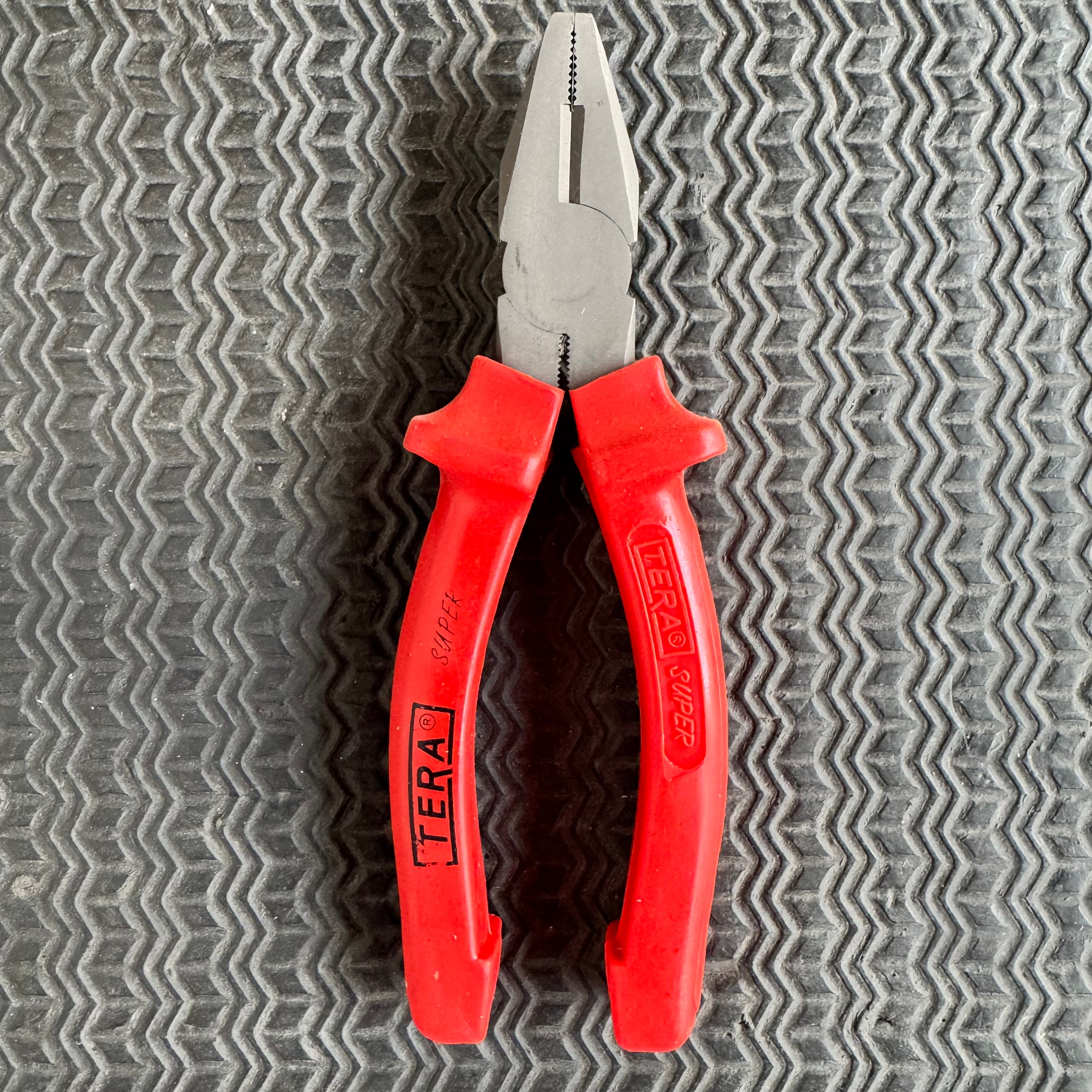 Tera super plier 6”