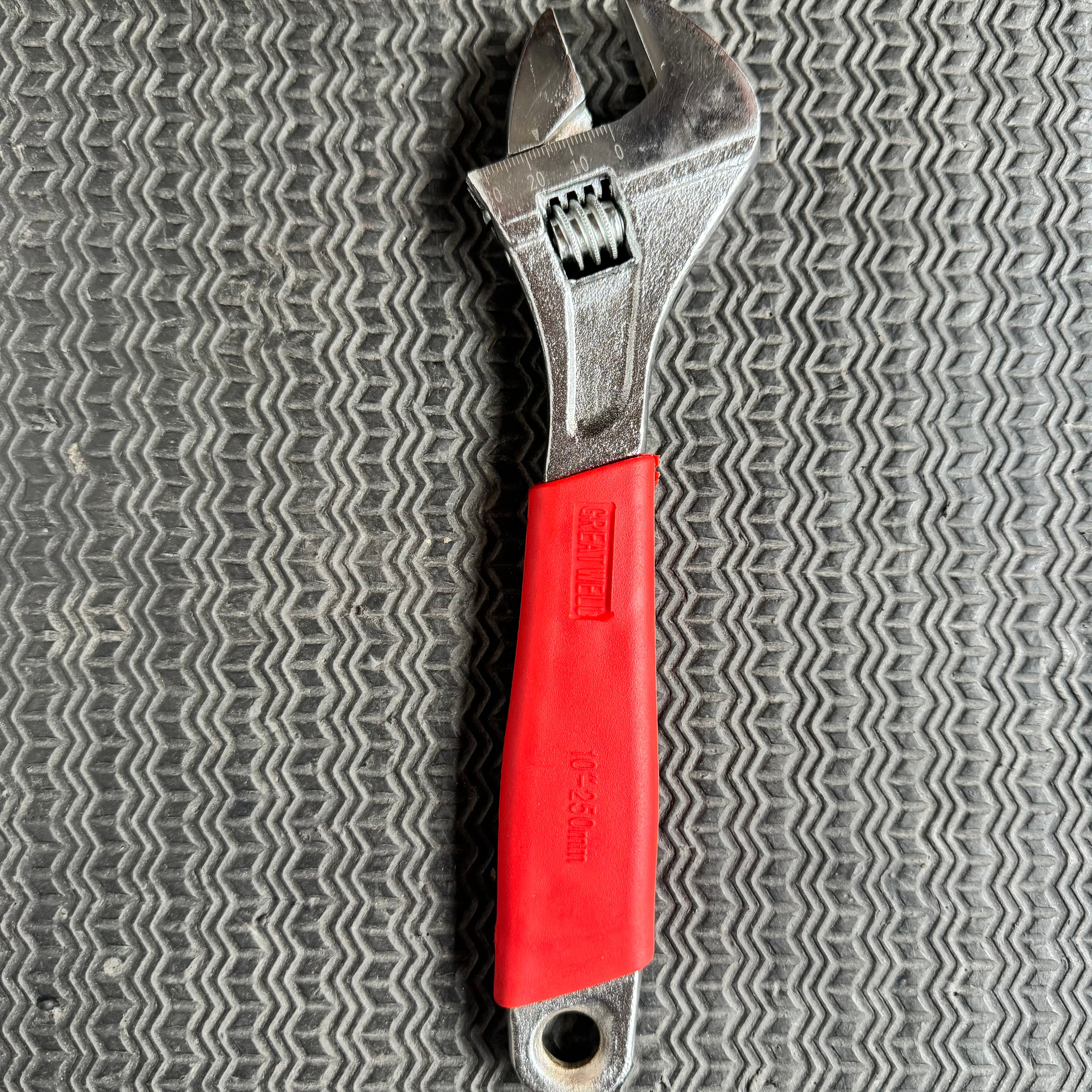 10” screw wrench