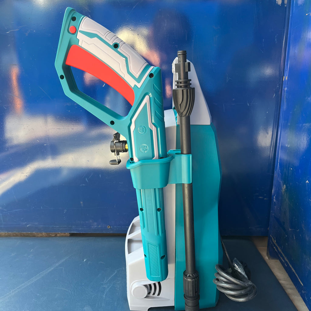 TOTAL HIGH PRESSURE WASHER 1600W 140 BAR