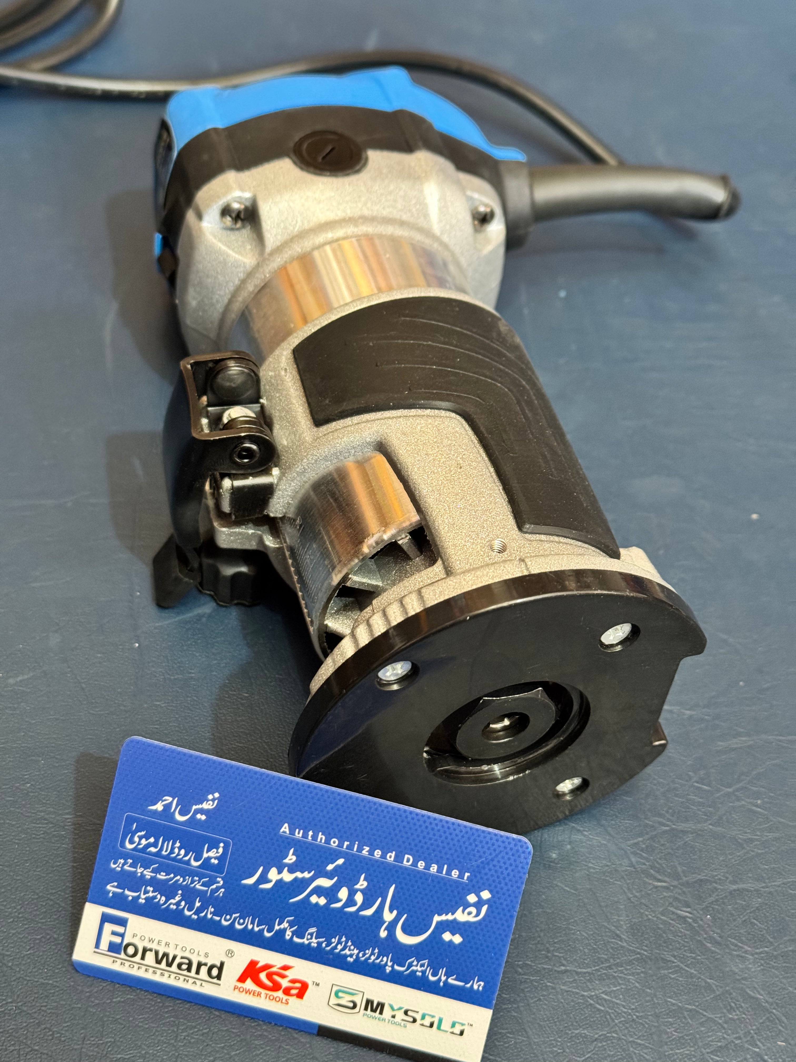 Forward Trimmer 6.35mm 700W Precision Wood Trimming and Routing Tool