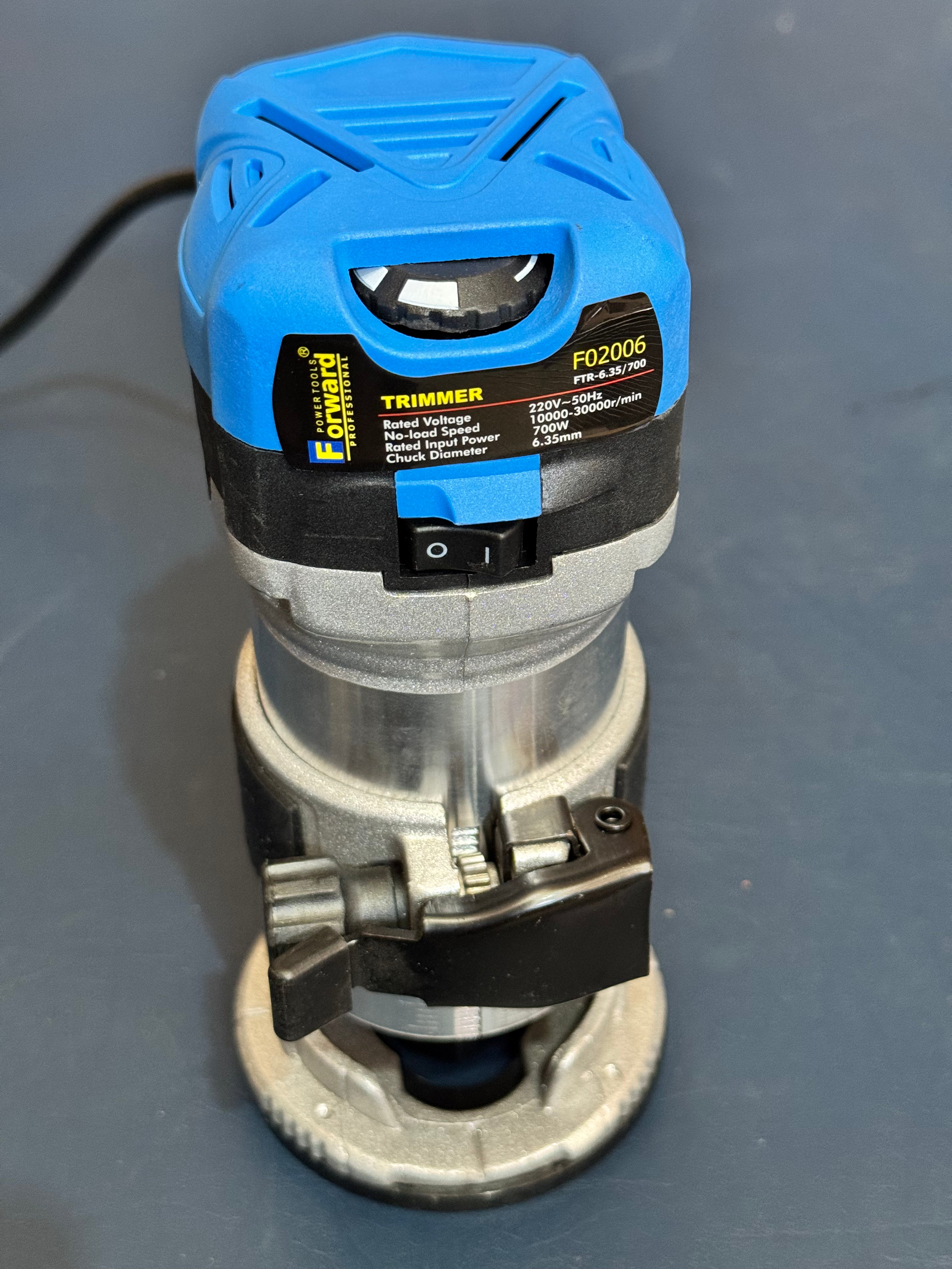 Forward Trimmer 6.35mm 700W Precision Wood Trimming and Routing Tool