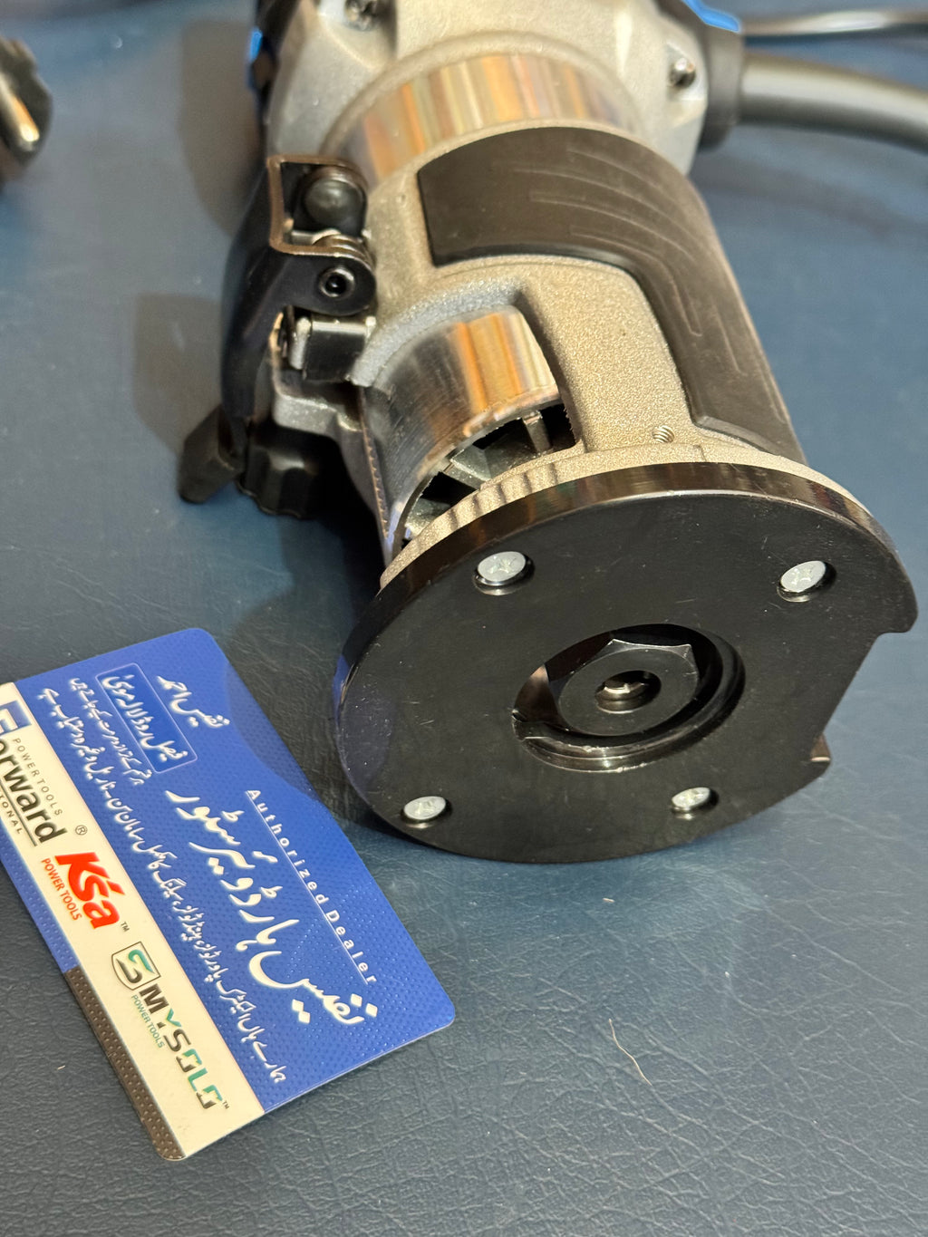 Forward Trimmer 6.35mm 700W Precision Wood Trimming and Routing Tool