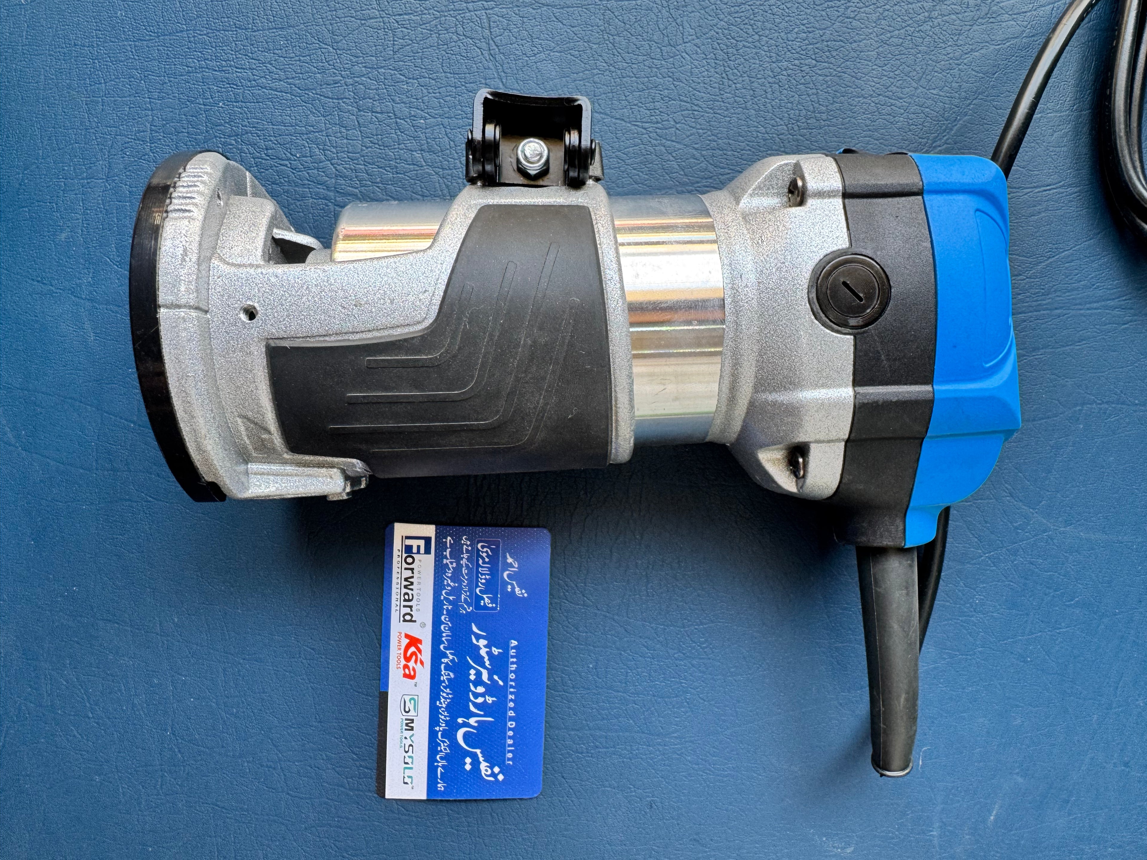 Forward Trimmer 6.35mm 700W Precision Wood Trimming and Routing Tool