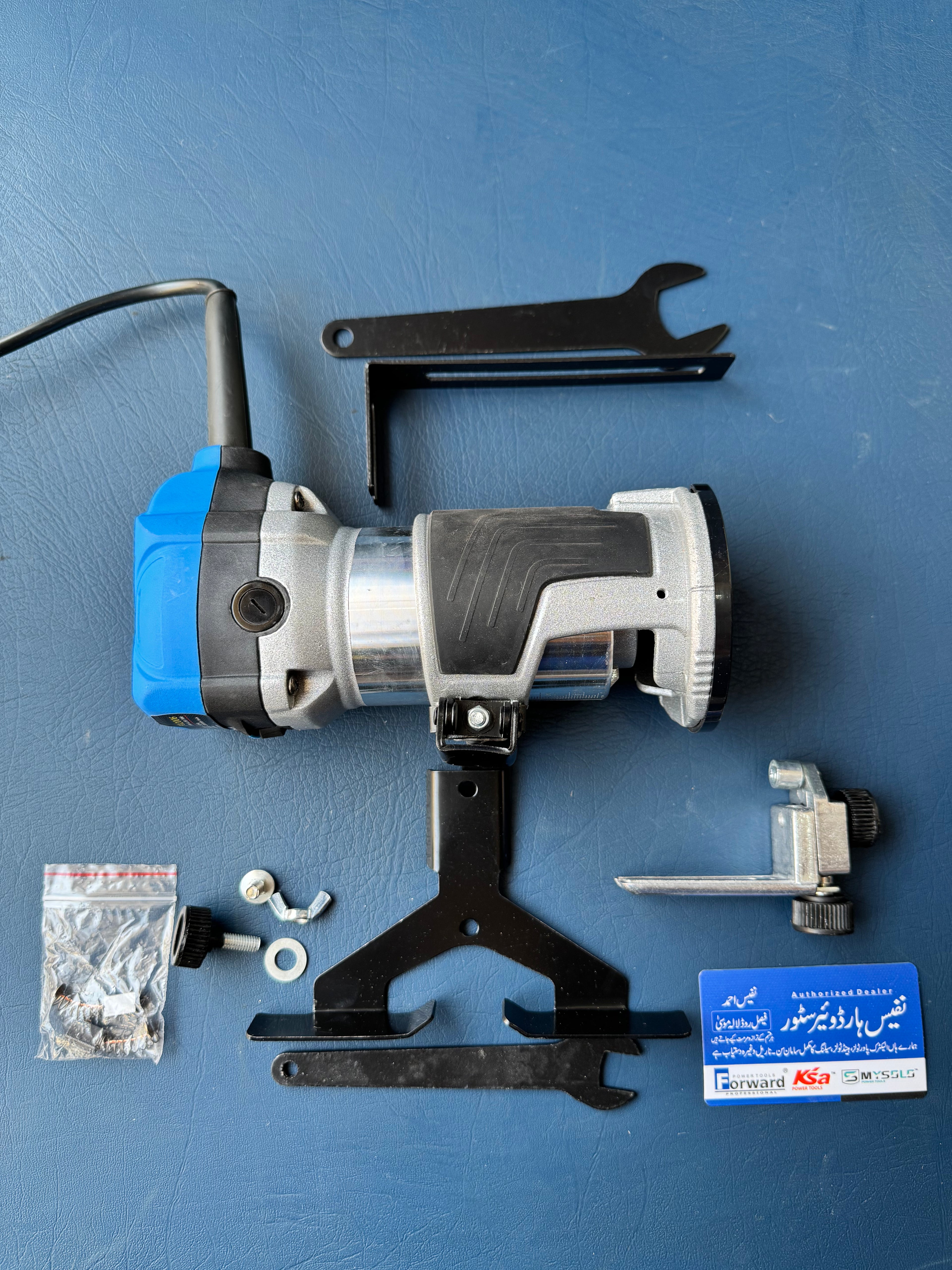 Forward Trimmer 6.35mm 700W Precision Wood Trimming and Routing Tool