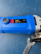 Forward 125mm Angle Grinder 1300W, Heavy Duty Cutting and Grinding Power