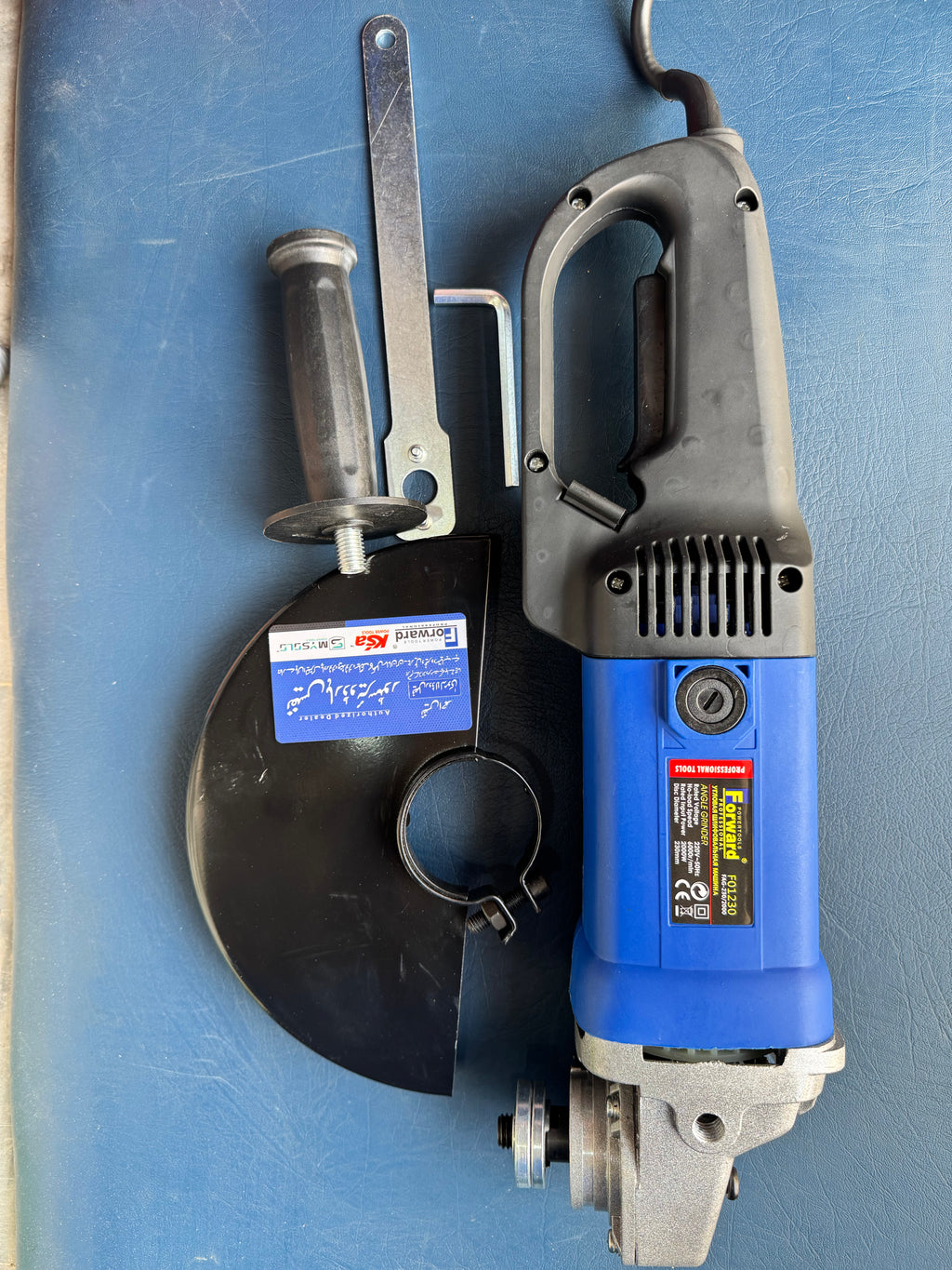 Forward 230mm Angle Grinder, Heavy Duty Large Cutting and Grinding Power