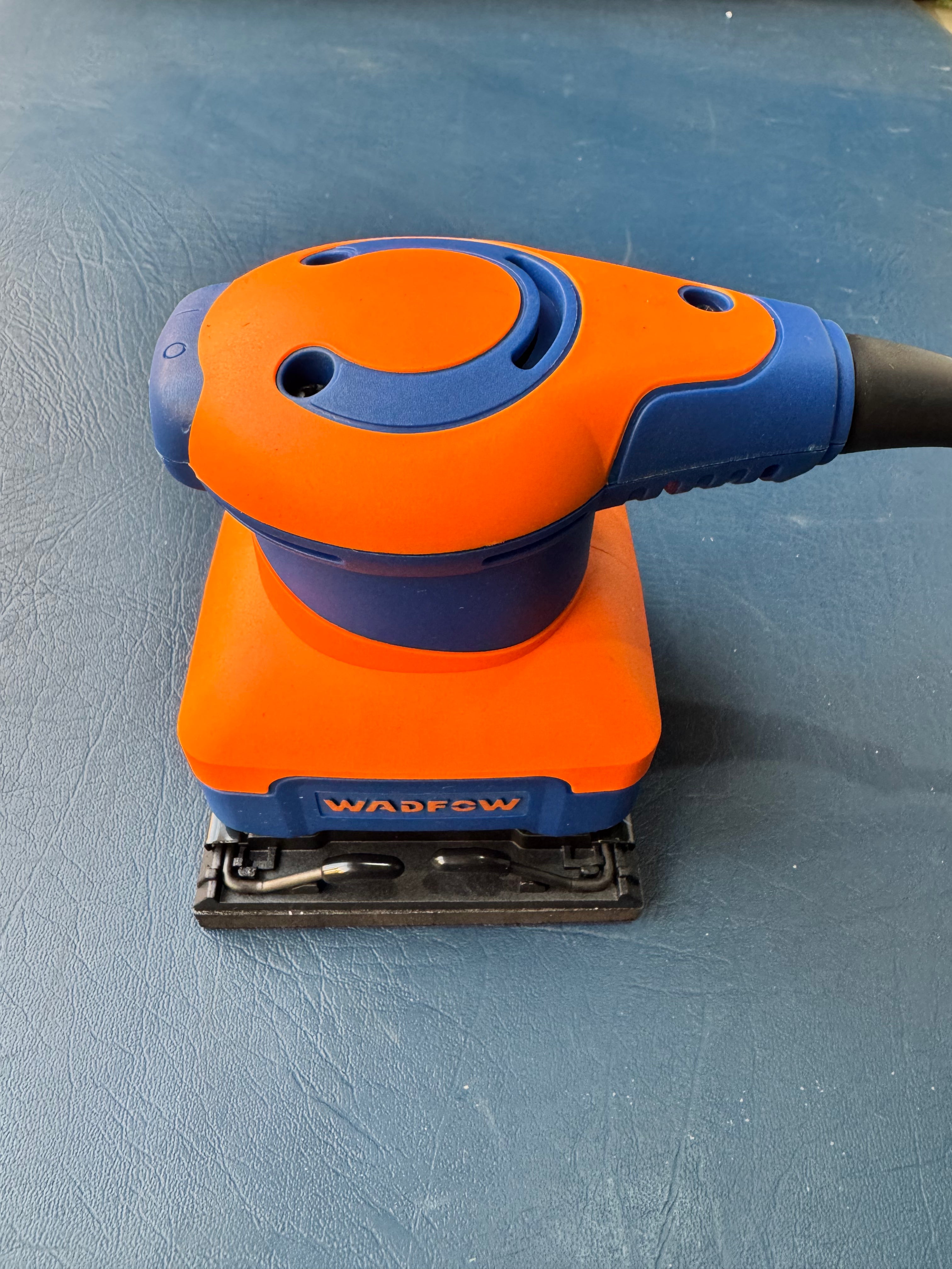 Wadfow Palm sander WFA1501