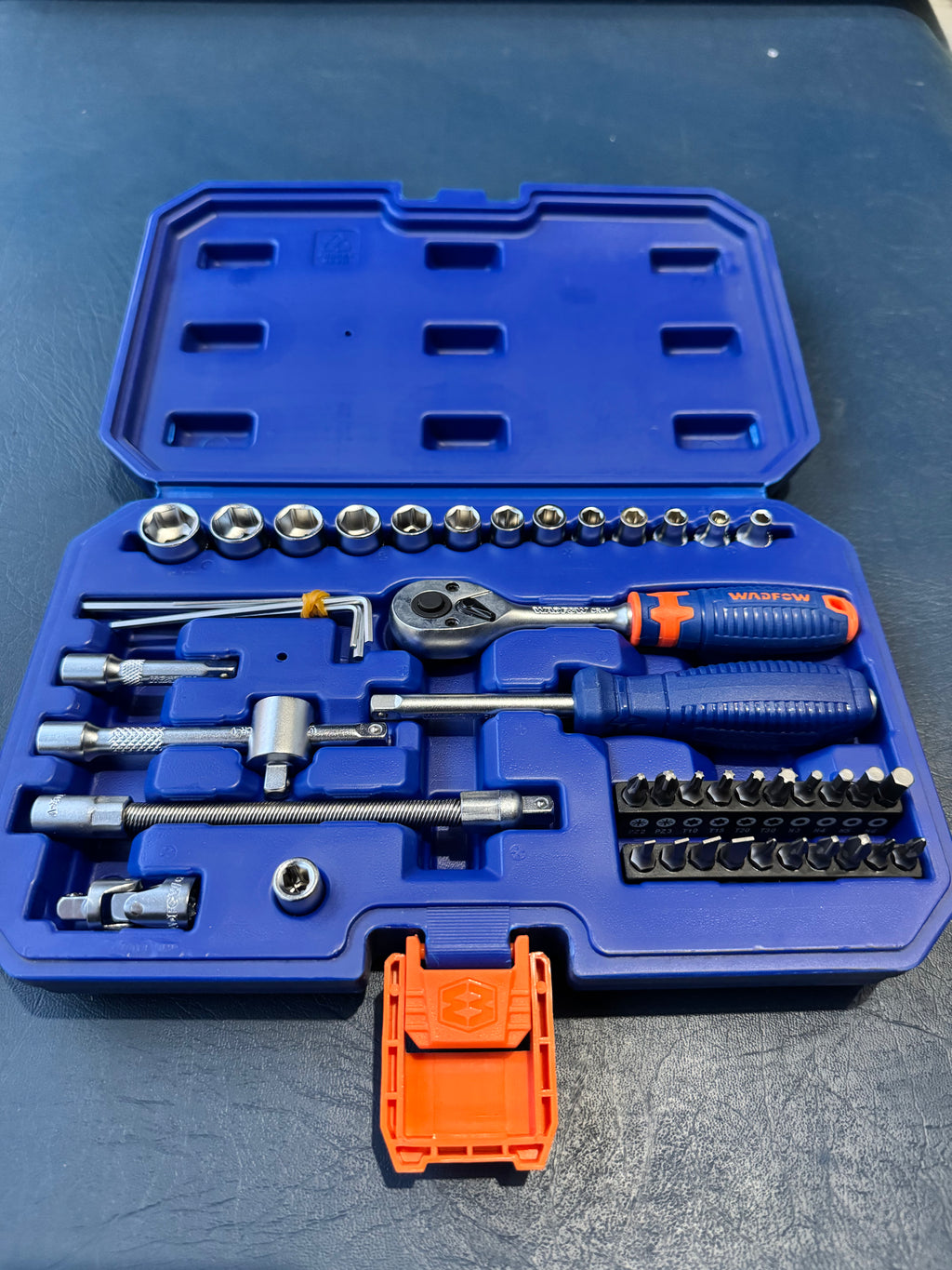 WADFOW 45 Pcs 1/4" socket set WST4D45
